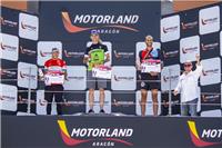 Israel Ferrer e Ivet Farriols inauguran el palmarés del Motorland Half Triathlon