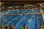 320 triatletas y nadadores celebran el fin de año en el 100x100 St. Casablanca