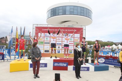 Fernando Zorrilla y Marta Pintanel se cuelgan el bronce en el nacional Elite de Duatlón