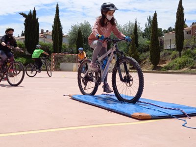 La unidad didáctica de Triatlón ya es un éxito en los colegios