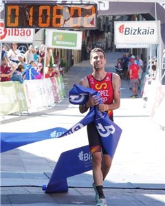 Marta Borbón y Álvaro López se cuelgan medallas en los campeonatos de Europa de Bilbao