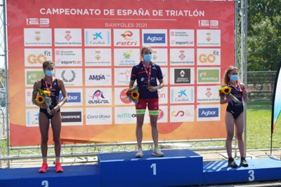 Marta Pintanel se proclama subcampeona de España de triatlón olímpico