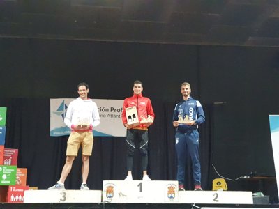 Álvaro López y Eva Pascual se adjudican el V Duatlón Nocturno Calcigada Sobradiel