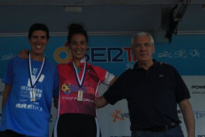 Cerca de 400 triatletas disfrutan del SERTRI de Zaragoza