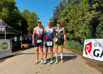 El I Triatlón Olímpico de La Estanca deslumbra en su estreno y se gana un sitio en el calendario aragonés