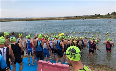 Sergio Compés y María Sancho ganan el X Triatlón Villa de Sádaba