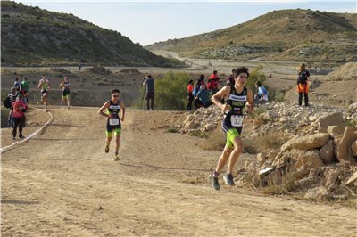 Brillante retorno de las competiciones de triatlón en Aragón