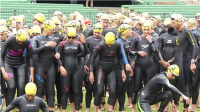 Marta Borbón y Fernando Zorrilla se adjudican el VI Triatlón de Sallent de Gállego