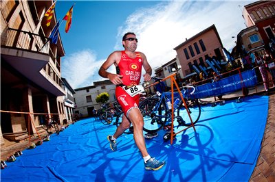 Jesús Alberto García y Mónica Ortín campeones de Argón de Triatlón