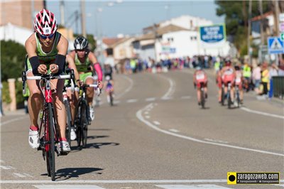 Saltoki y Stadium Casablanca-Almozara 2000 brillan en el Duatlón contrarreloj por equipos