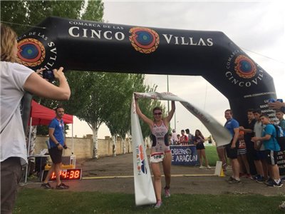 Sergio Compés y María Sancho ganan el X Triatlón Villa de Sádaba