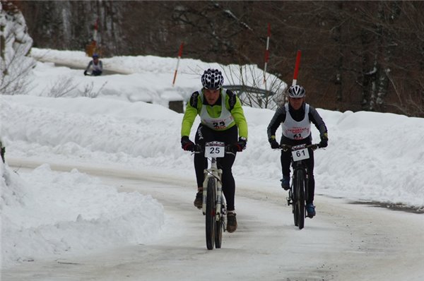 El XV Triatlón de Invierno de Ansó un referente nacional
