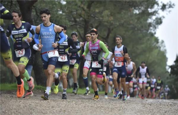 Jesús Mur y Marta Bernal se adjudican la XXVI Copa Aragonesa de Duatlón Cros, Trofeo Bilstein Group