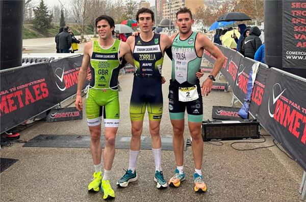 Fernando Zorrilla y Candela Puch se proclaman campeones de Aragón de Duatlón Sprint 2025