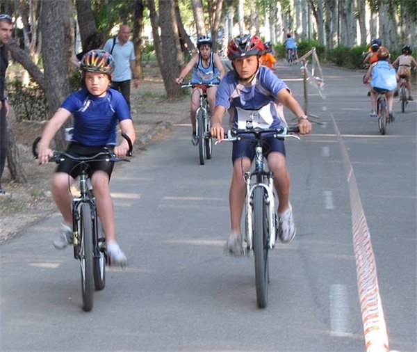 Nuevos horarios y lista de inscritos en el II Triatlón Cros de Iniciación