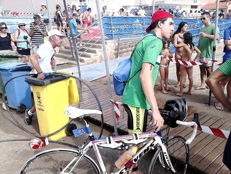 Las calles de Águilas se llenaron de triatlón con la disputa de los Campeonatos de España de Elite y Grupos de Edad