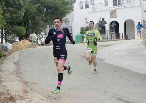 Antonio Urbano y Ana Llanos inauguran en Híjar el palmarés del 2018