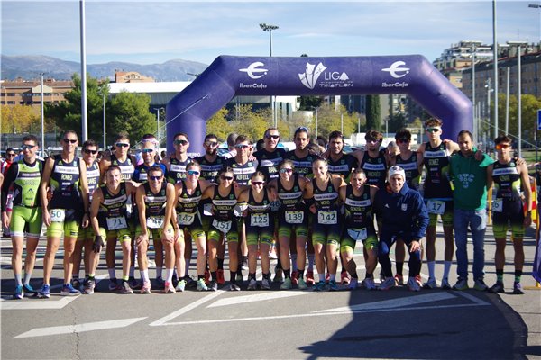 Stadium Casablanca Mapei se adjudica de forma ajustada la Liga Ibercaja de Triatlón 2022